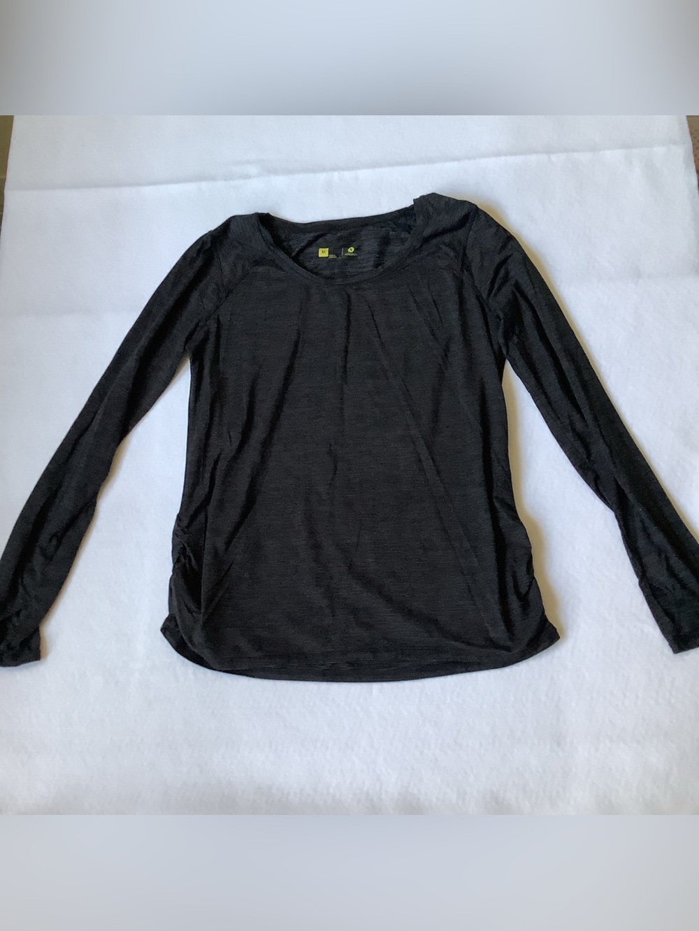 Xersion Black Activewear Long Sleeve Top - Size Medium